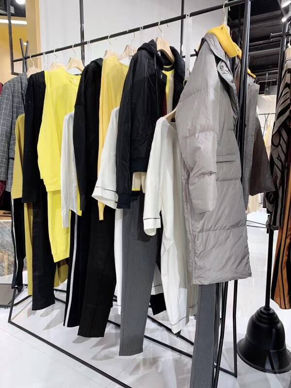 统衣服饰-【Monsan·陌上】秋冬装上新  广州尾货服装  广州品牌女装  广州批发女装