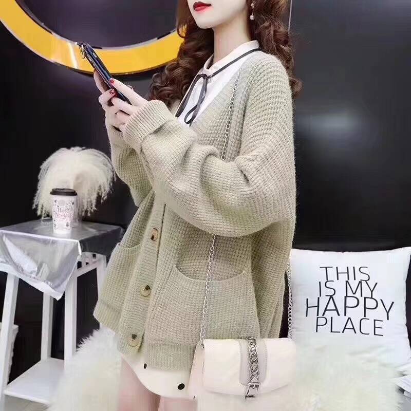 统衣服饰-安格拉外套上新！数量有限  广州女装折扣  广州时尚品牌  广州原单女装
