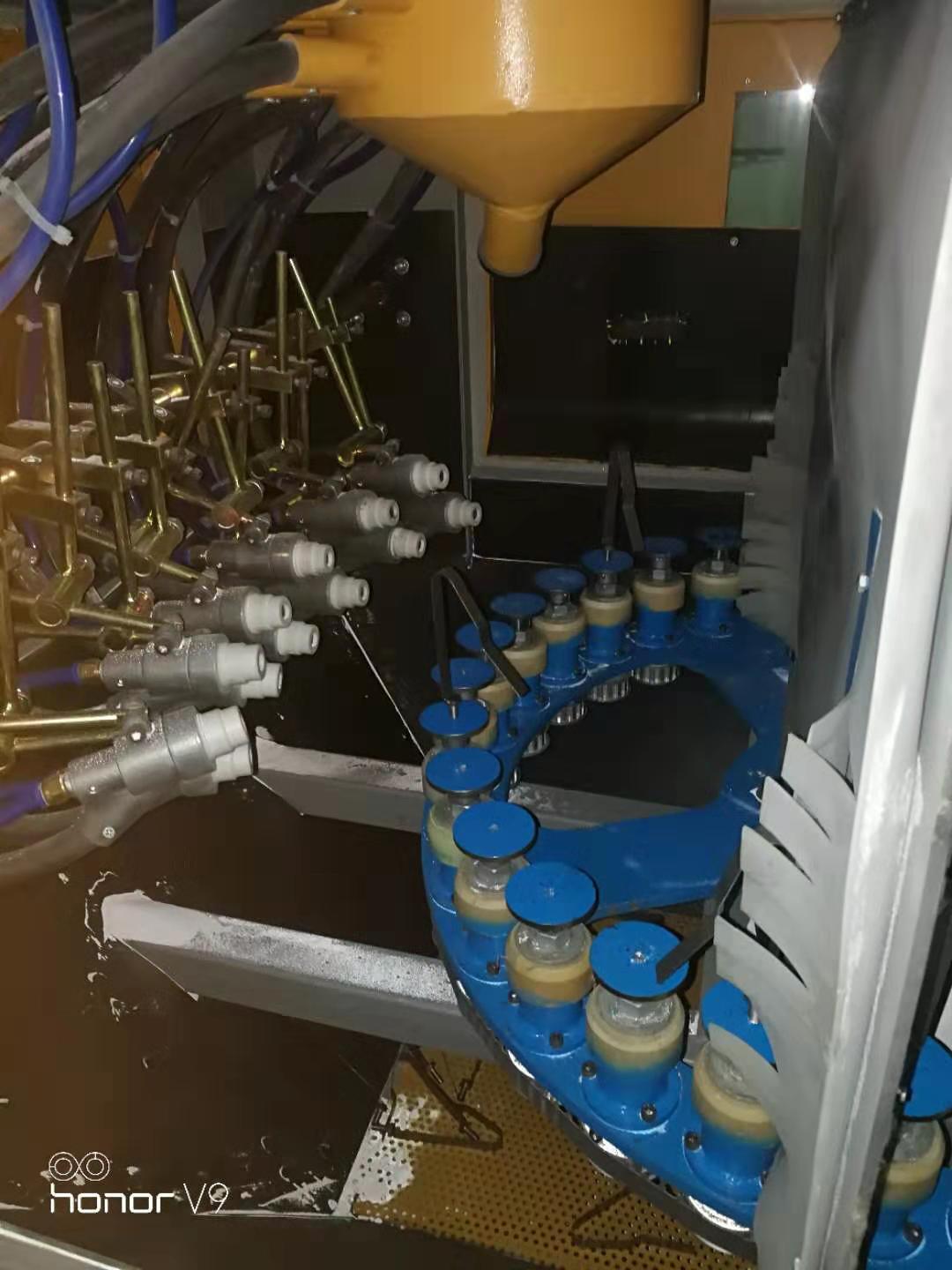 全自动发热盘大型转盘式自动喷砂机厂价直销定制  大型自动喷砂机
