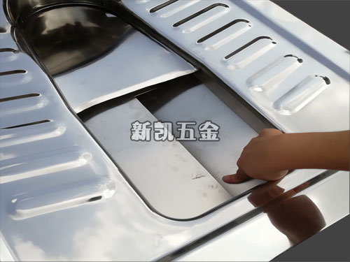 新凯脚踏翻板不锈钢蹲坑  不锈钢马桶  不锈钢大便器