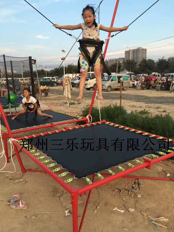 山东烟台室外儿童蹦极那个厂家好？  蹦极价格  蹦极厂家  蹦极多少钱