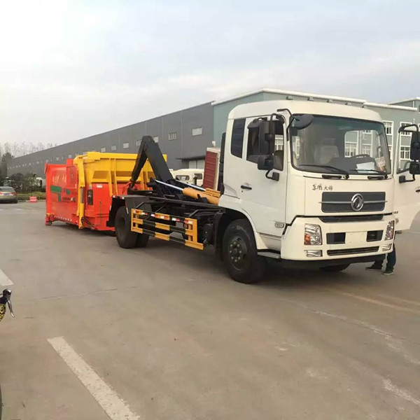 卢湾区钩臂垃圾车多少钱一辆