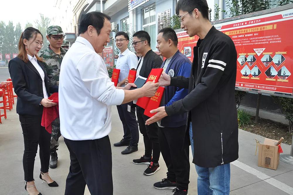 表彰先进树榜样 激励斗志再出发  垂直循环  立体车库  智能立体停车场