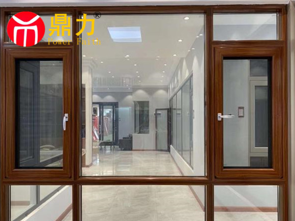 合肥封阳台断桥窗为什么不建议选小型号  封阳台窗  断桥铝封阳台