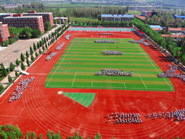 承接混合型跑道工程-学校操场施工-河北华飞建工&nbsp;&nbsp;塑胶跑道价格&nbsp;&nbsp;人造草坪价格&nbsp;&nbsp;硅PU价格