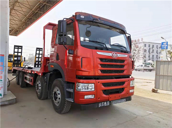 前四后八柳汽乘龙H5挖机拖板车 大型挖掘机拖车  大型挖机拖车  挖掘机拖板车  勾机背车