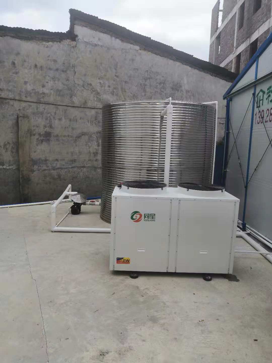 博罗泰美学校学生宿舍热水工程效果好吗  空气能热水器  空气能热水机