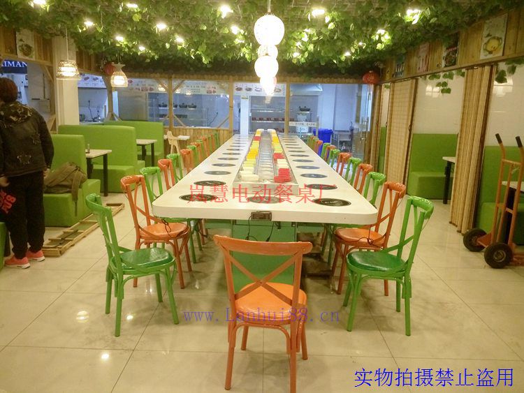 选择旋转小火锅设备的原则以及设备的优势  旋转火锅设备  回转火锅设备  转转火锅设备