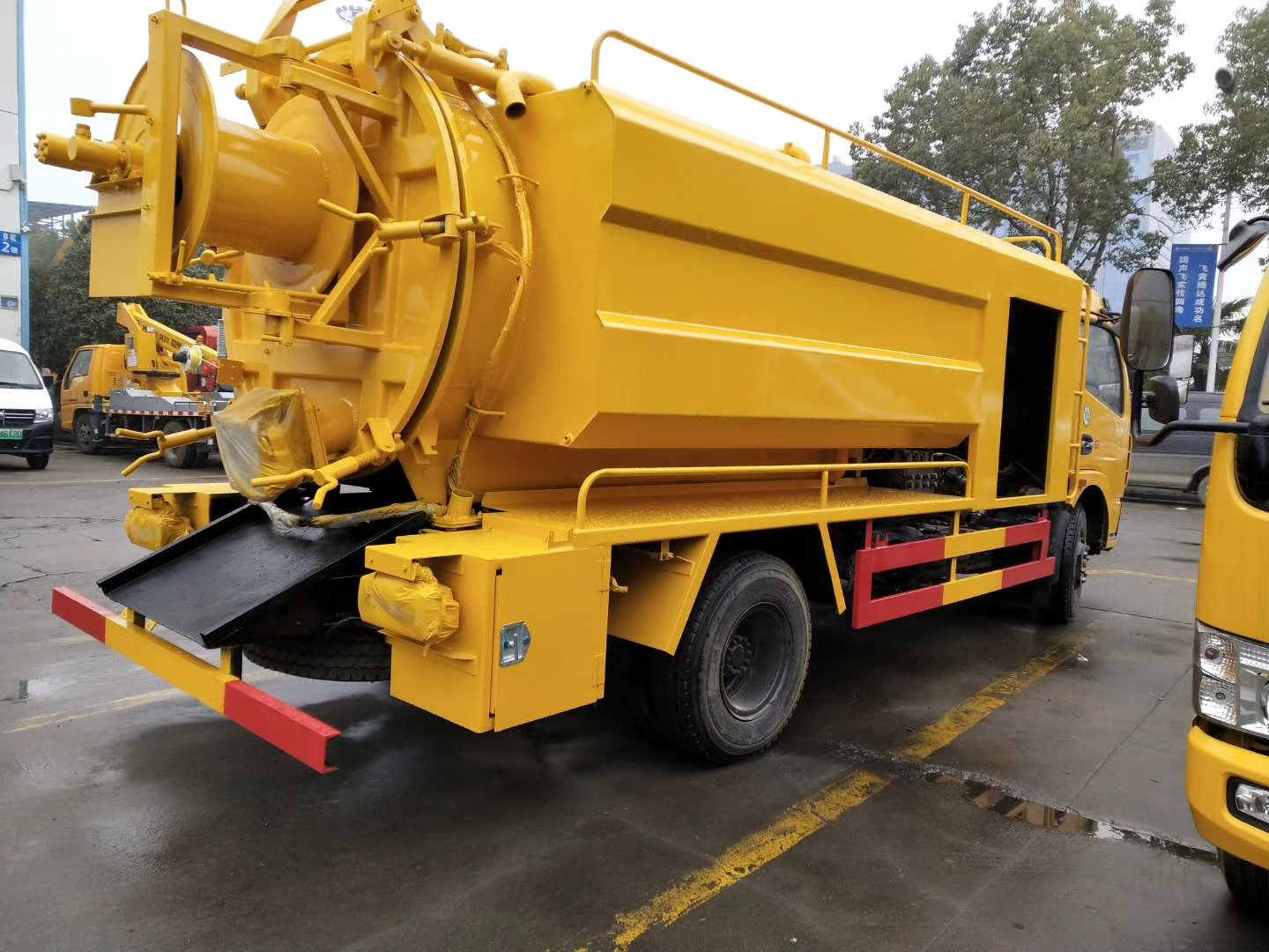 沈阳高压清洗吸粪车
