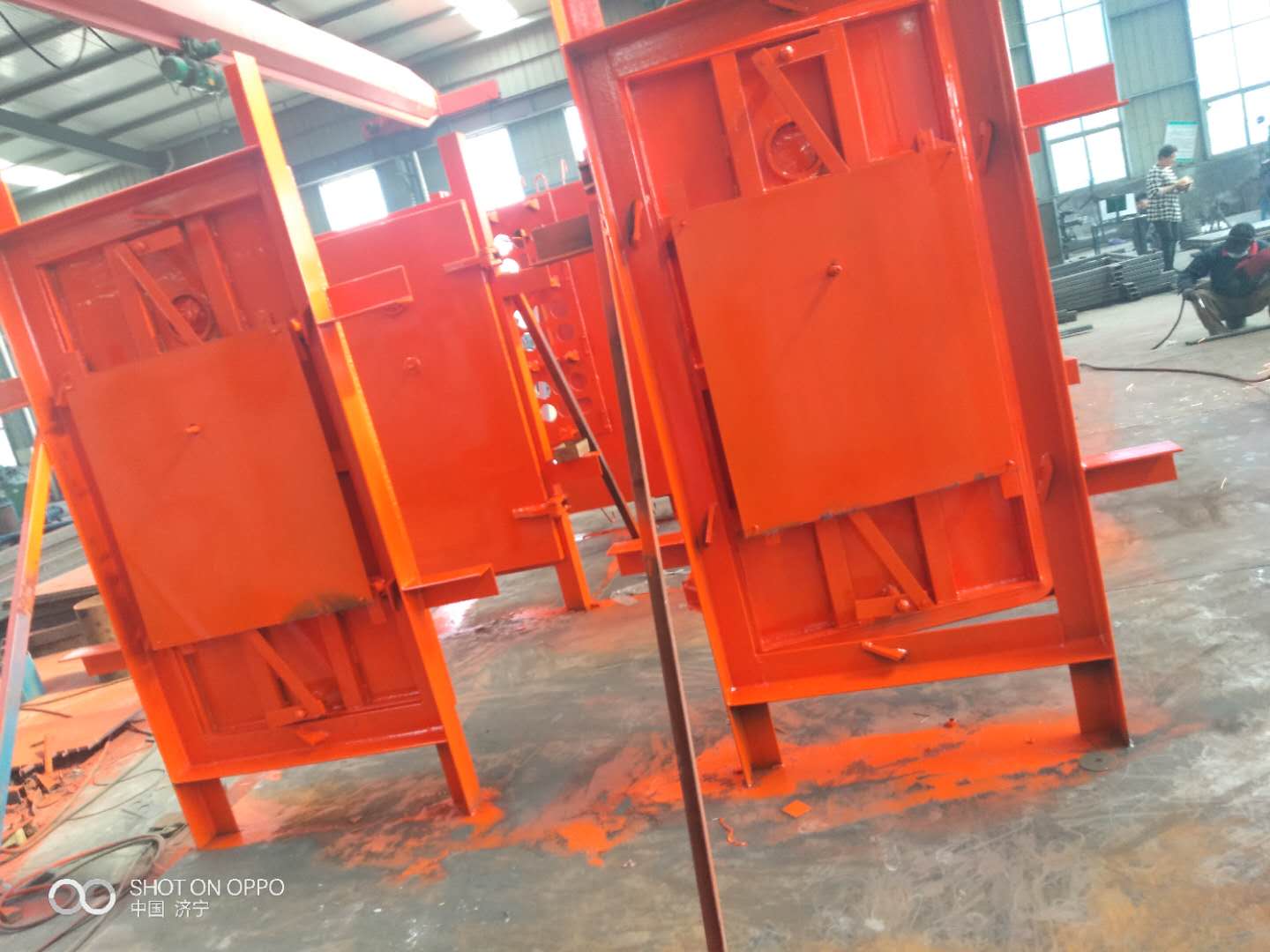 防矿压风门,抗地压煤矿风门设计理念  矿用防矿压风门
