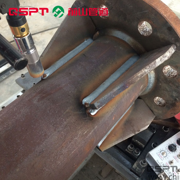 平焊法兰焊机  管法兰组对焊接机  兰组对焊接一体机