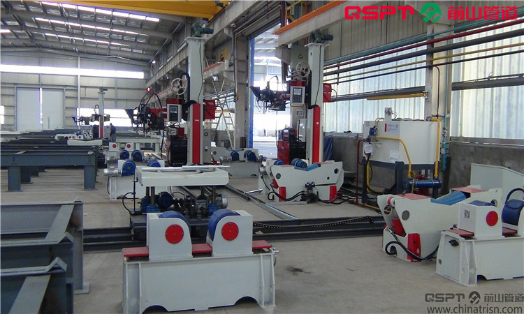 管道回转自动焊接中心  管管回转焊接  管道预制设备  管管接长设备