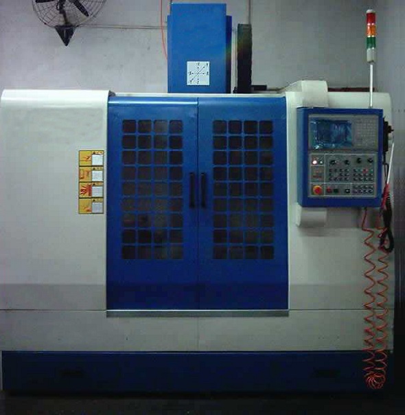 山东金雕数控vmc850 立式硬轨线轨加工中心&nbsp;&nbsp;850加工中心&nbsp;&nbsp;立式加工中心