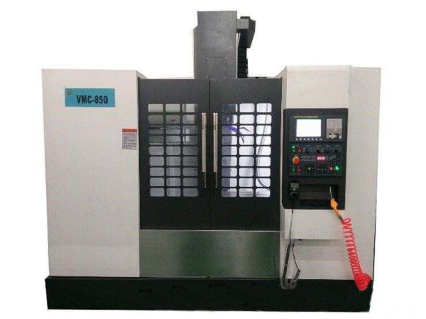 山东金雕数控小型加工中心VMC850厂家直销&nbsp;&nbsp;vmc850&nbsp;&nbsp;850加工中心&nbsp;&nbsp;立式加工中心