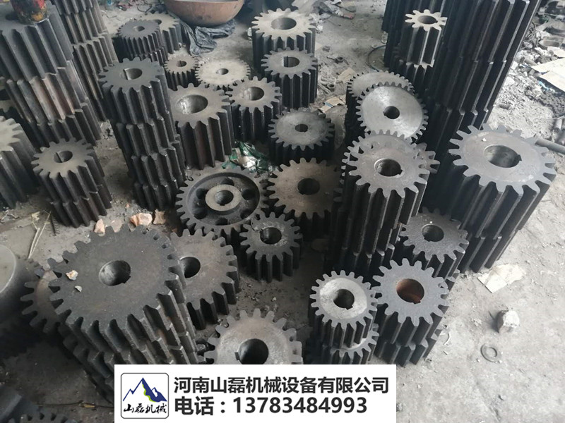 昌吉1830全系列球磨机配件产品球磨机小齿轮锻钢调质
