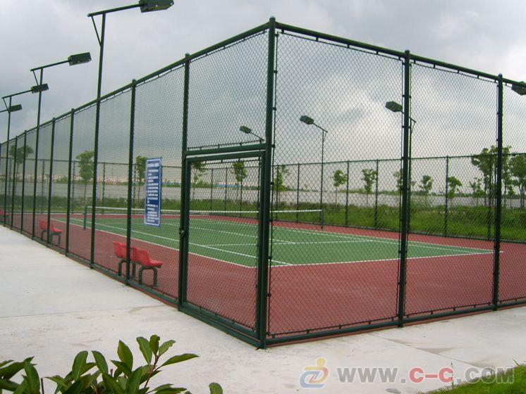 武汉绿色环保体育护栏网勾花网  体育场护栏网