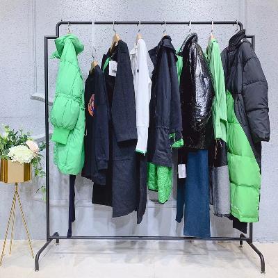 诗韵女装,女装品牌折扣加盟网  雪莱尔