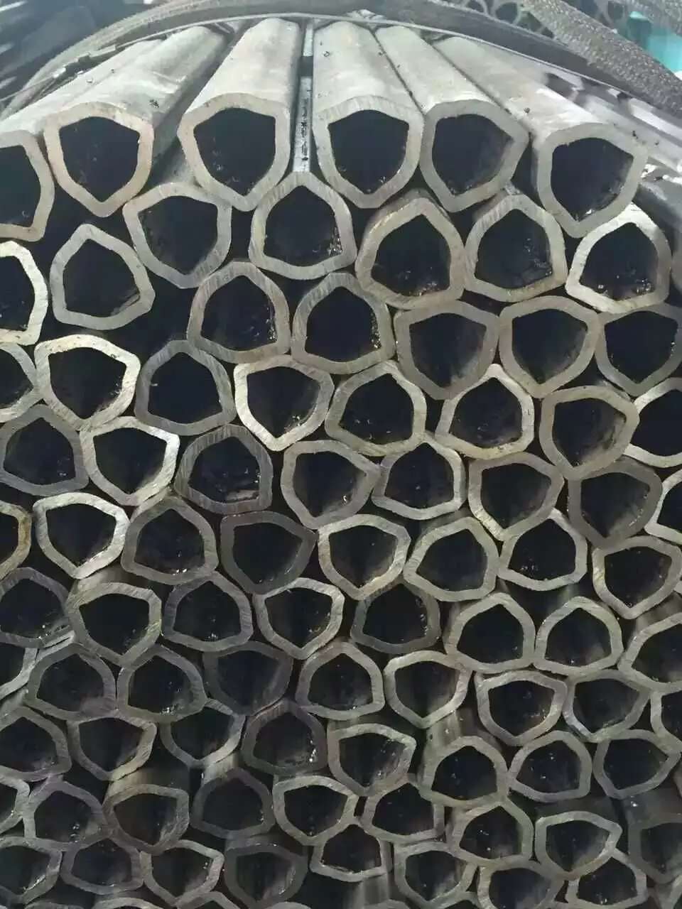 保定42CrMo无缝钢管批发商