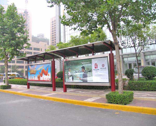 西安公交候车亭广告  沙龙传媒  户外广告
