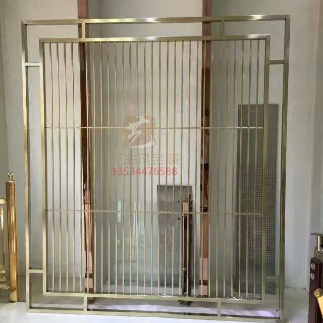 客厅玫瑰金不锈钢屏风缔造出深沉的优雅风情  雕刻屏风  隔断屏风  花格屏风