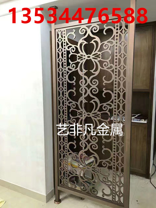 别墅镂空古典屏风让空间感整齐划一，贵气十足  雕刻屏风  隔断屏风  花格屏风