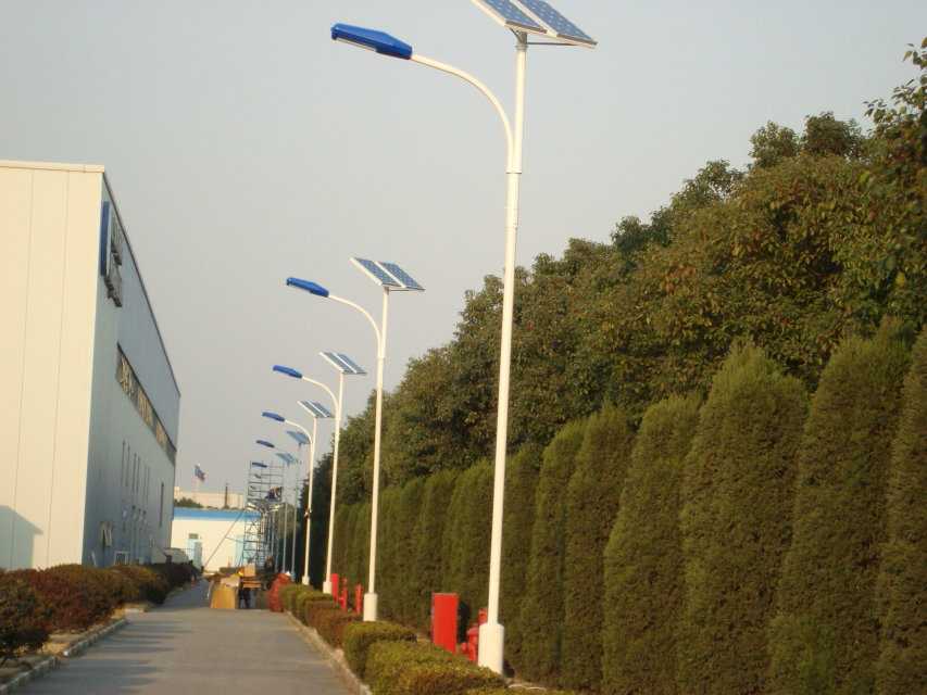 蓬莱市安装太阳能路灯源头厂家