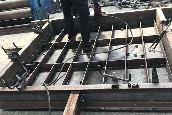 长治防水防火密闭门,矿用井字防水密闭门工艺特点  矿用防水密闭门