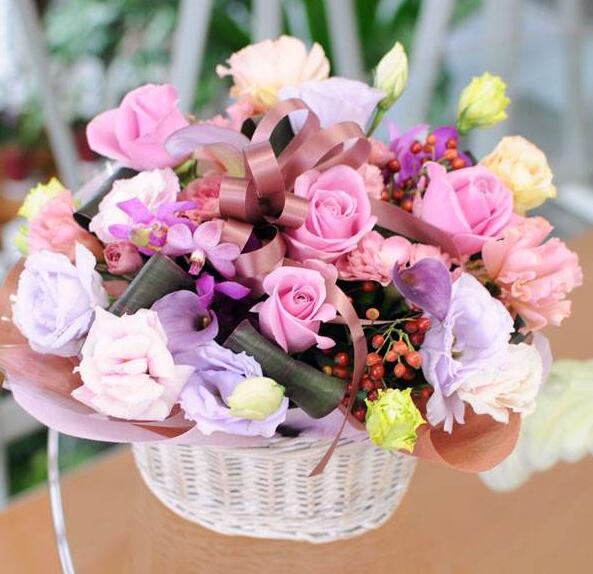 开花店需要准备什么 告白花卉火爆市场让您赚钱  告白鲜花