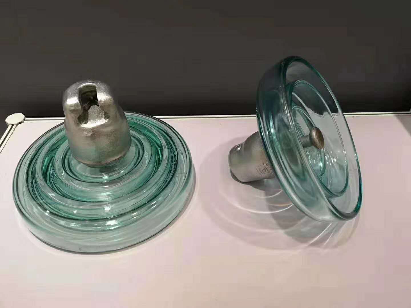 盘型玻璃绝缘子LXHP-100供应安庆&nbsp;&nbsp;玻璃绝缘子供应&nbsp;&nbsp;绝缘子供应安庆