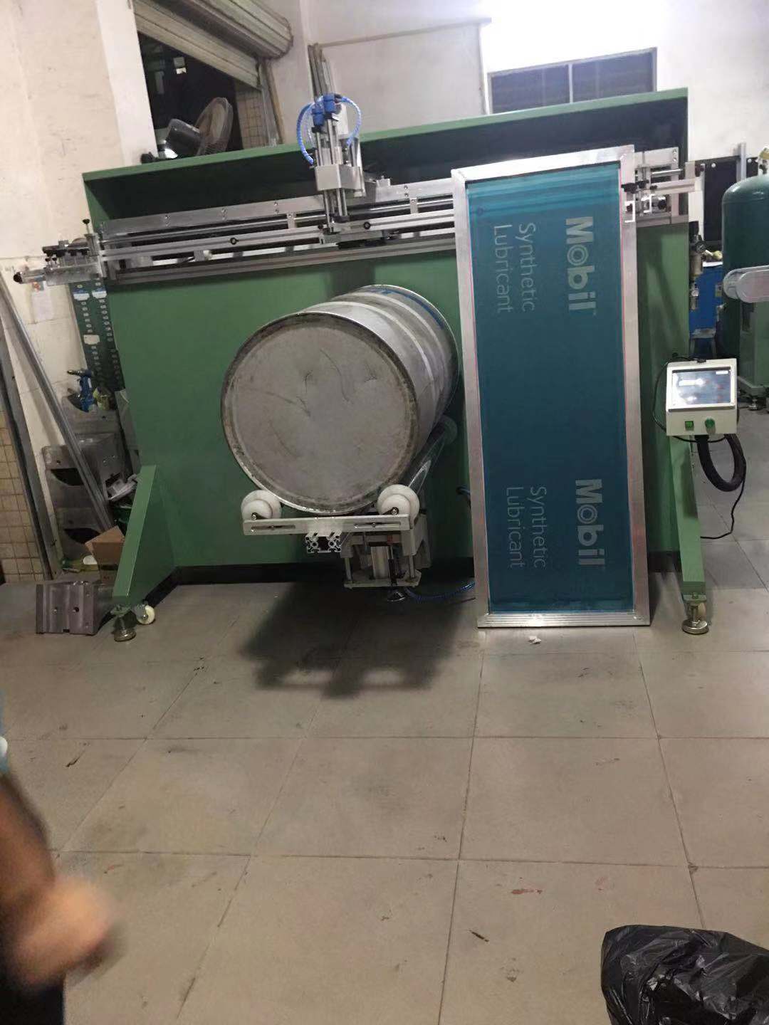 郑州市花盆丝印机塑料桶滚印机纸板桶丝网印刷机
