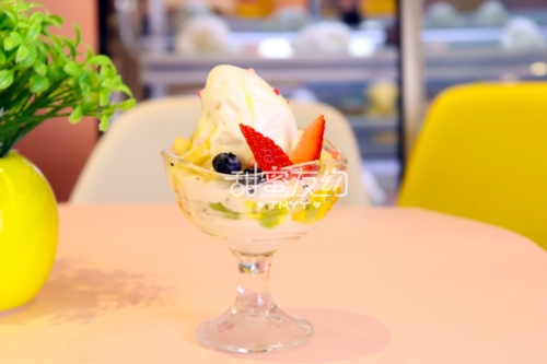 甜蜜友约浅谈小额创业开一家冰淇淋店  甜蜜友约冰淇淋店