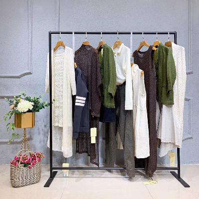 服装批发市场,品牌尾货加盟艾薇  雪莱尔