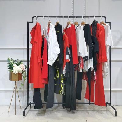 可琳可立女装,奥特莱斯女装品牌折扣  雪莱尔