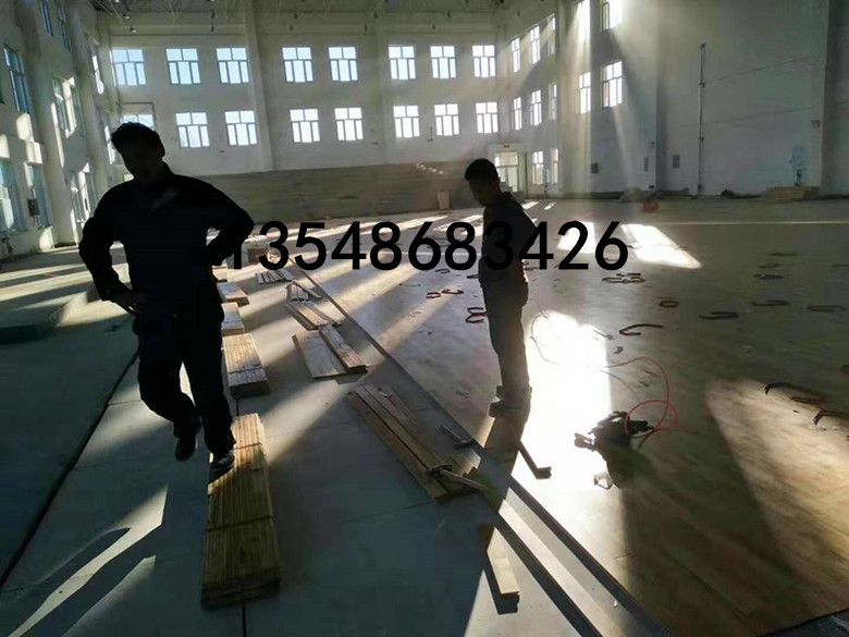 万州标准篮球体育木地板报价&nbsp;&nbsp;篮球木地板&nbsp;&nbsp;篮球运动木地板&nbsp;&nbsp;篮球馆木地板