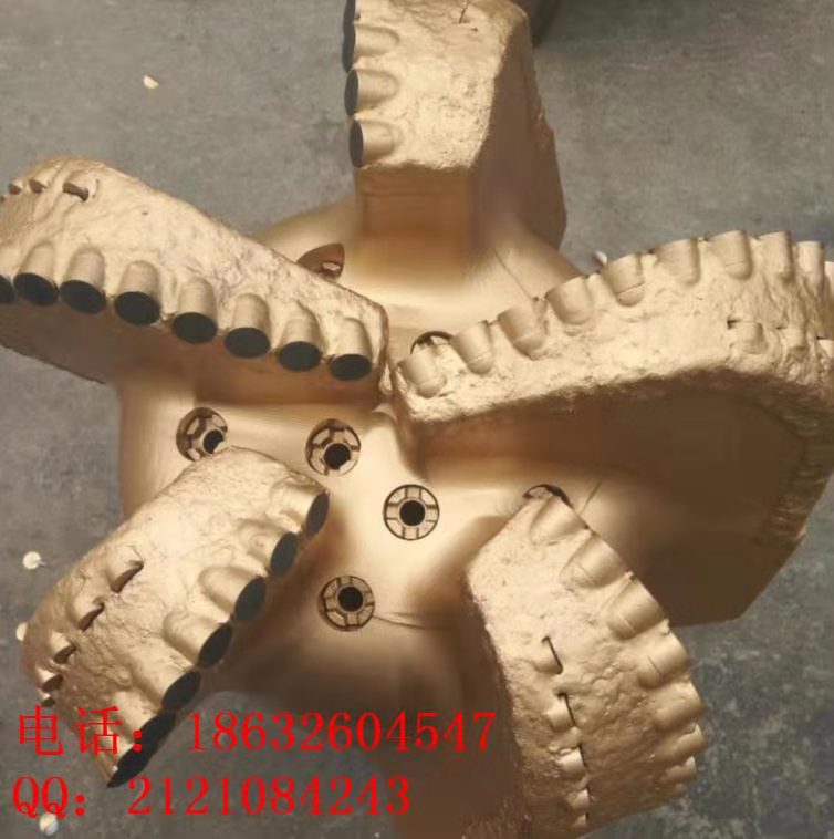 供应五翼金刚石复合片钻头8.5寸江汉品牌钻头  金刚石钻头  PDC钻头  江汉钻头