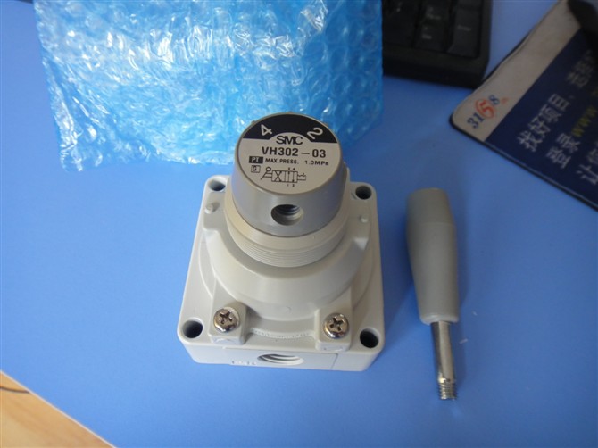 SMC手动阀VH302-03原装全新现货  全新原装现货