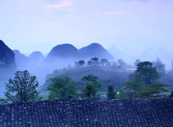 用心灵的歌唱去表现古琴音韵的神髓  古琴批发  古琴零售  复雅古琴社