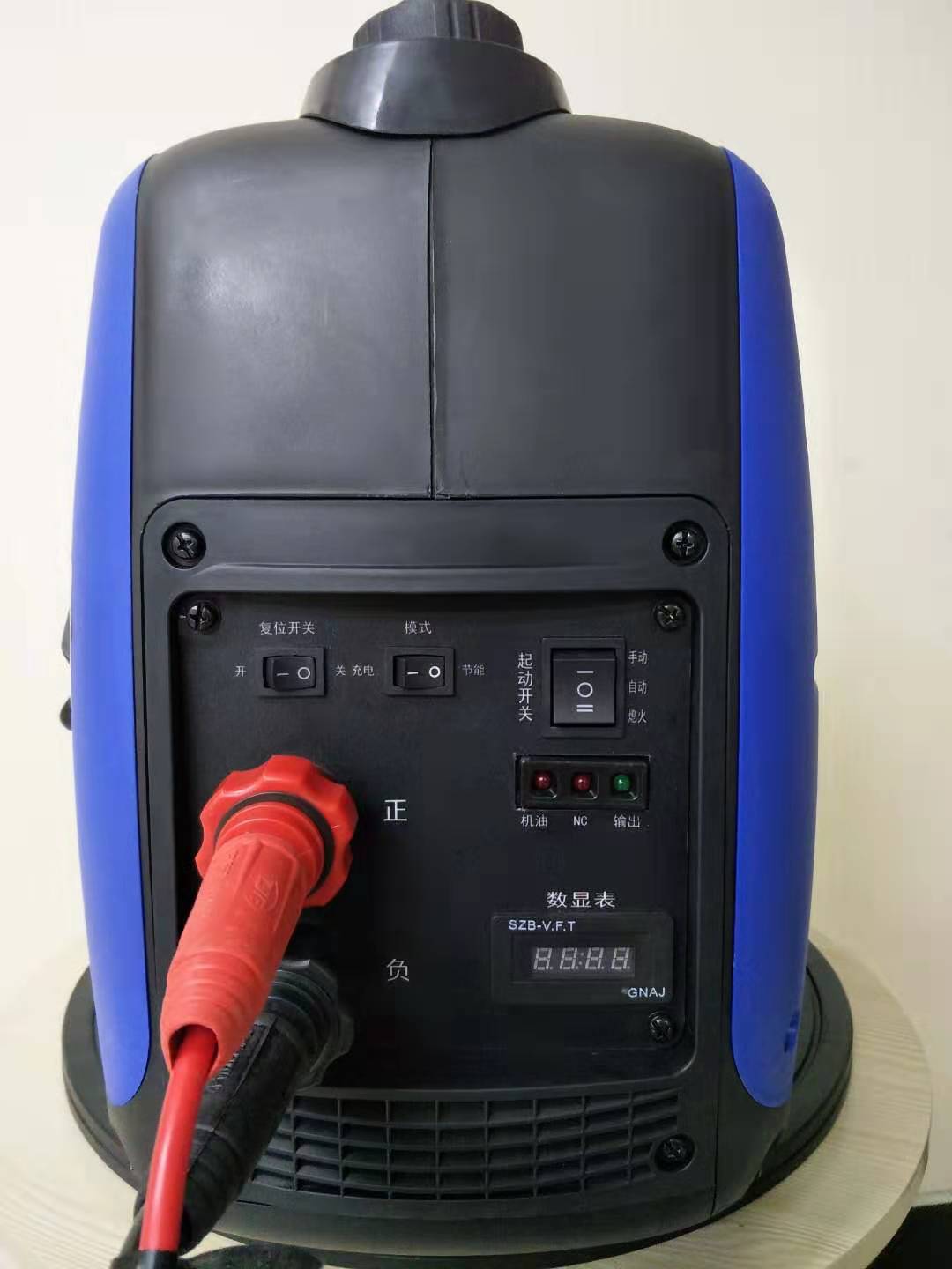 石河子雷吉姆24伏卡车发电机  数码变频发电机  静音遥控发电机  小型遥控发电机