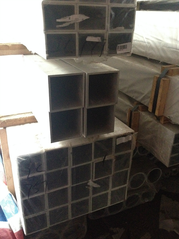 6063T5木纹装饰铝方管 矩形装饰建筑铝方管  6063T5铝方管