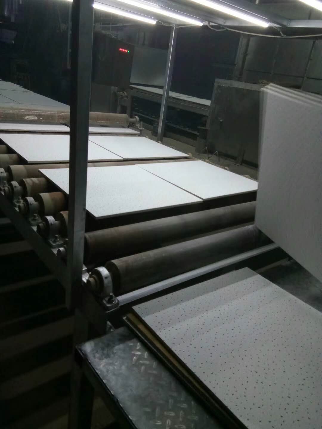 南通 泰山暗插防潮矿棉板隔墙 特价销售 矿棉板生产厂家 不变形矿棉板