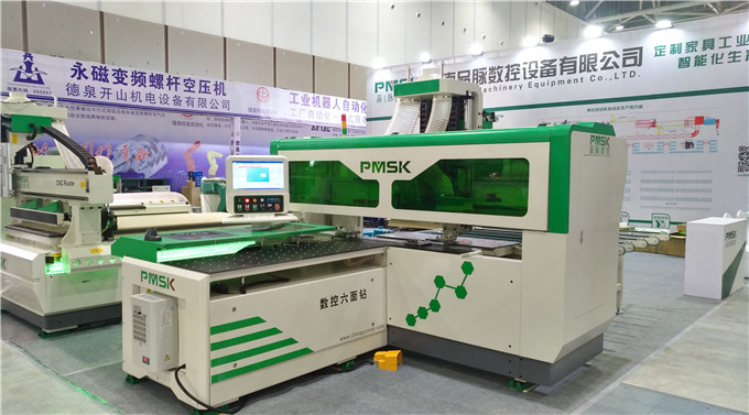 定制家具厂高端数控设备通过式六面钻  板式家具生产线
