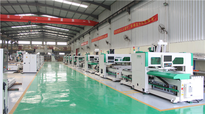 定制家具厂高端数控设备通过式六面钻  板式家具生产线