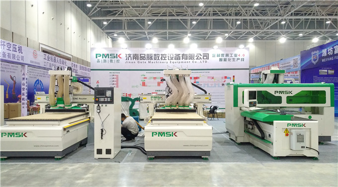 山东定制家具柜体生产线  板式家具