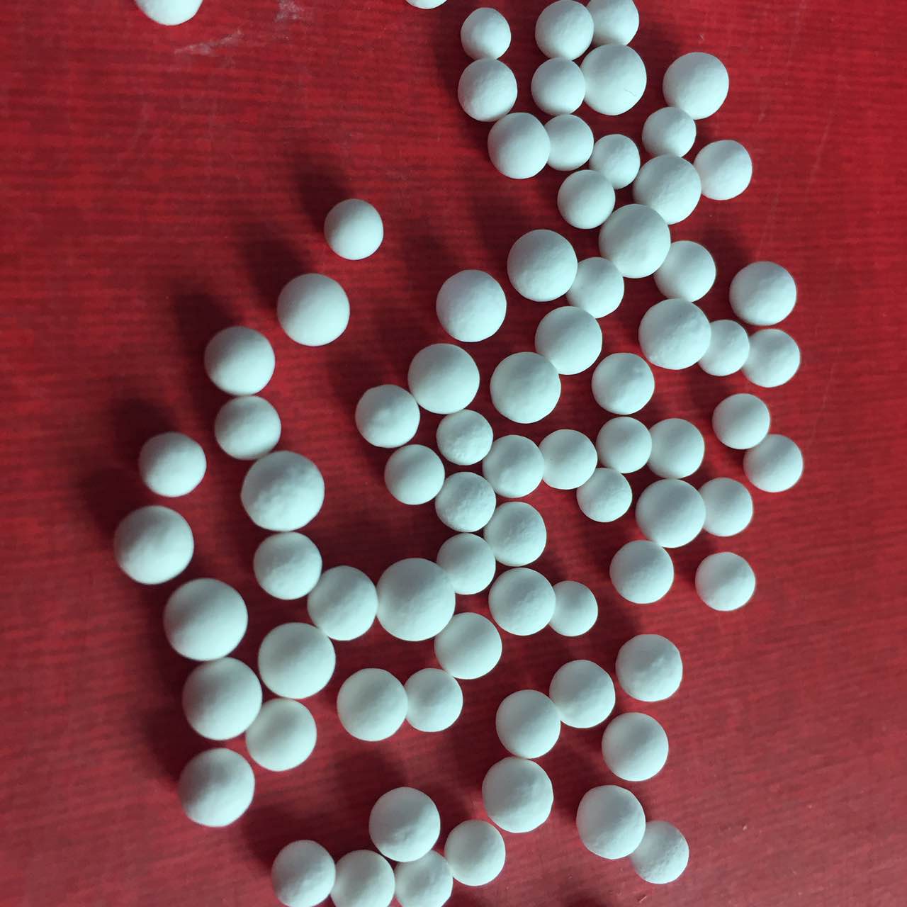 活性氧化铝在污水治理方面的要求&nbsp;&nbsp;活性氧化铝厂家&nbsp;&nbsp;活性氧化铝价格&nbsp;&nbsp;活性氧化铝用途