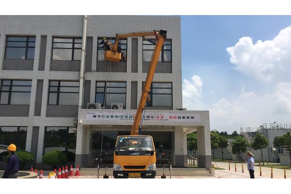 肇庆高空车出租 肇庆云梯车租赁 肇庆路灯车  高空作业车