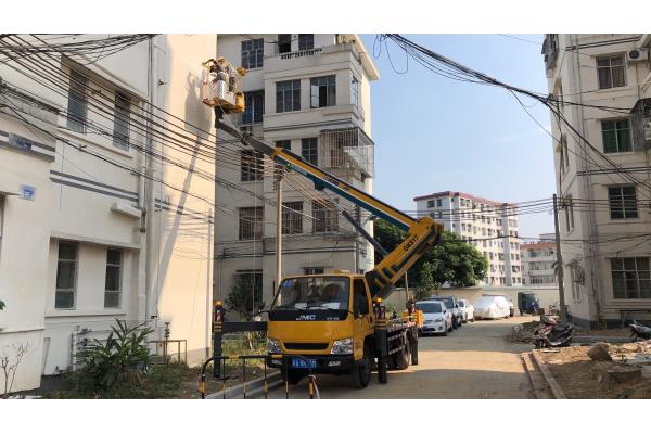 专业云梯车出租 高空车出租 广州高空车租赁公司  路灯车出租