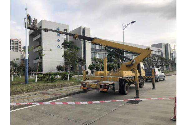 专业的高空作业车租赁 云梯车 登高车出租公司  路灯车