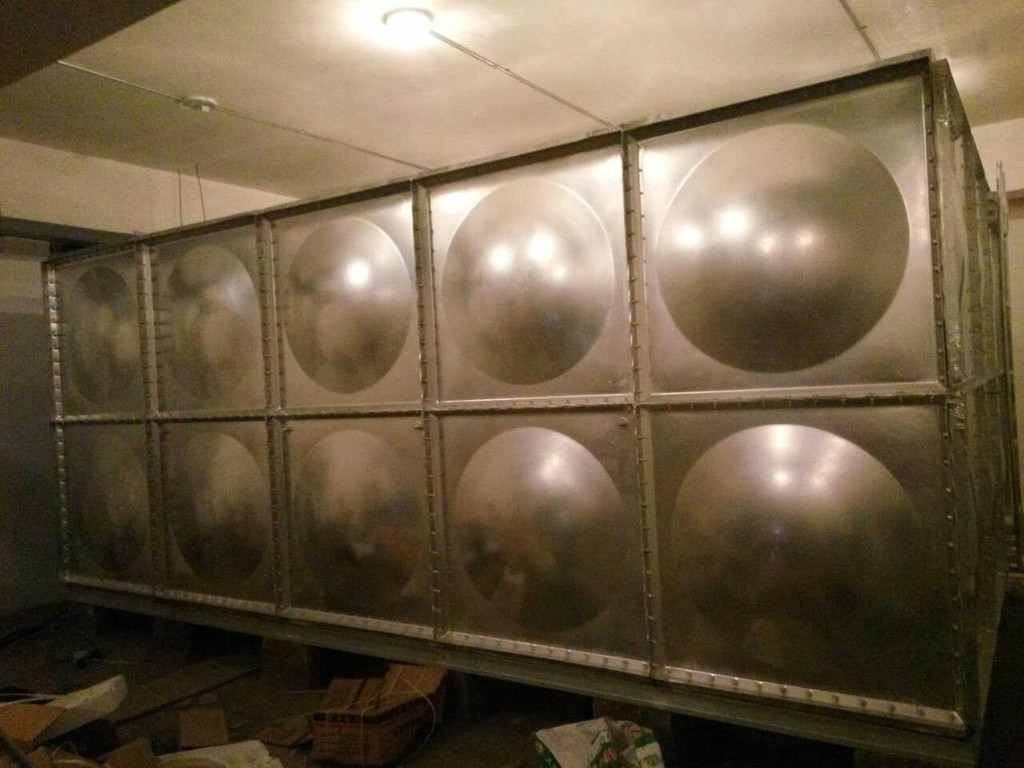 新疆玻璃钢饮用水水箱&nbsp;&nbsp;新疆玻璃钢消防水箱&nbsp;&nbsp;新疆陶瓷水箱&nbsp;&nbsp;新疆生活水箱