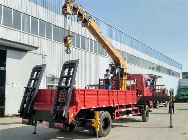 齐齐哈尔大型3吨折臂随车吊价格表