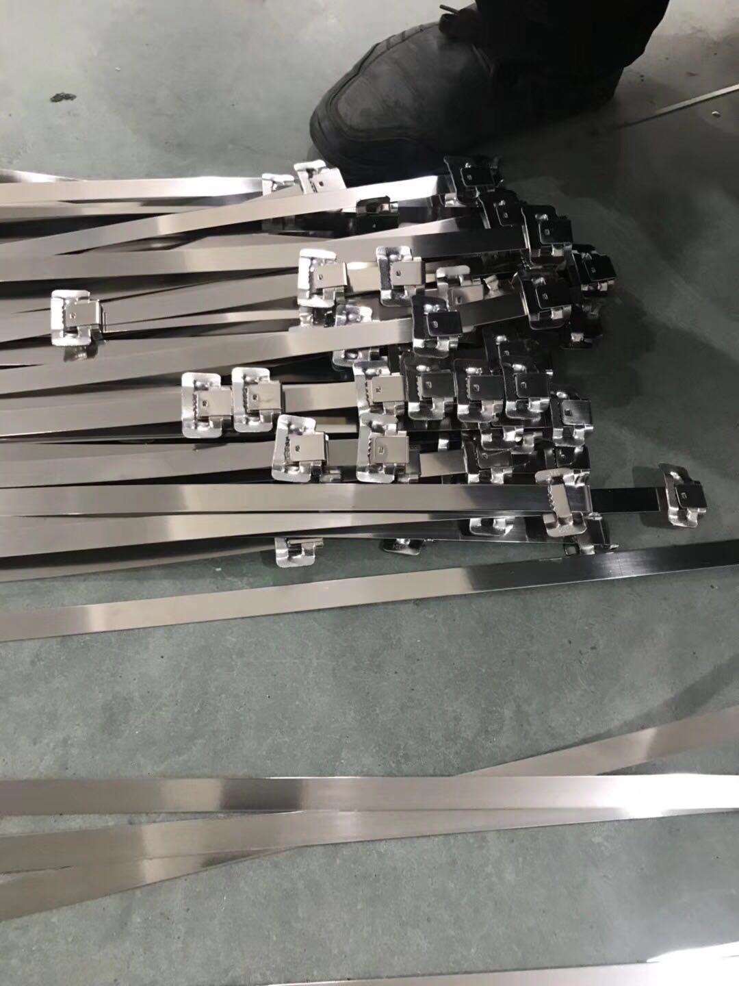 黑河316L软态不锈钢箔0.03MM价格